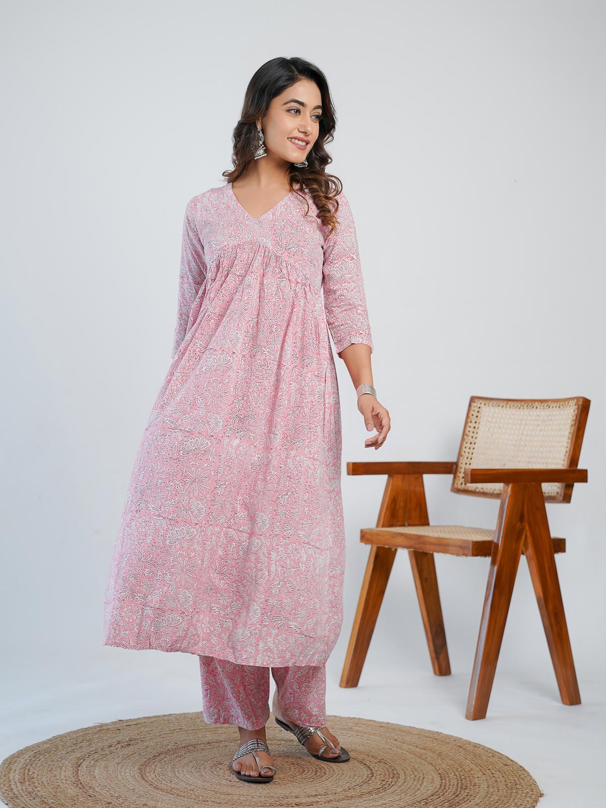 Bindiya Empire Set Pink - Goodhand