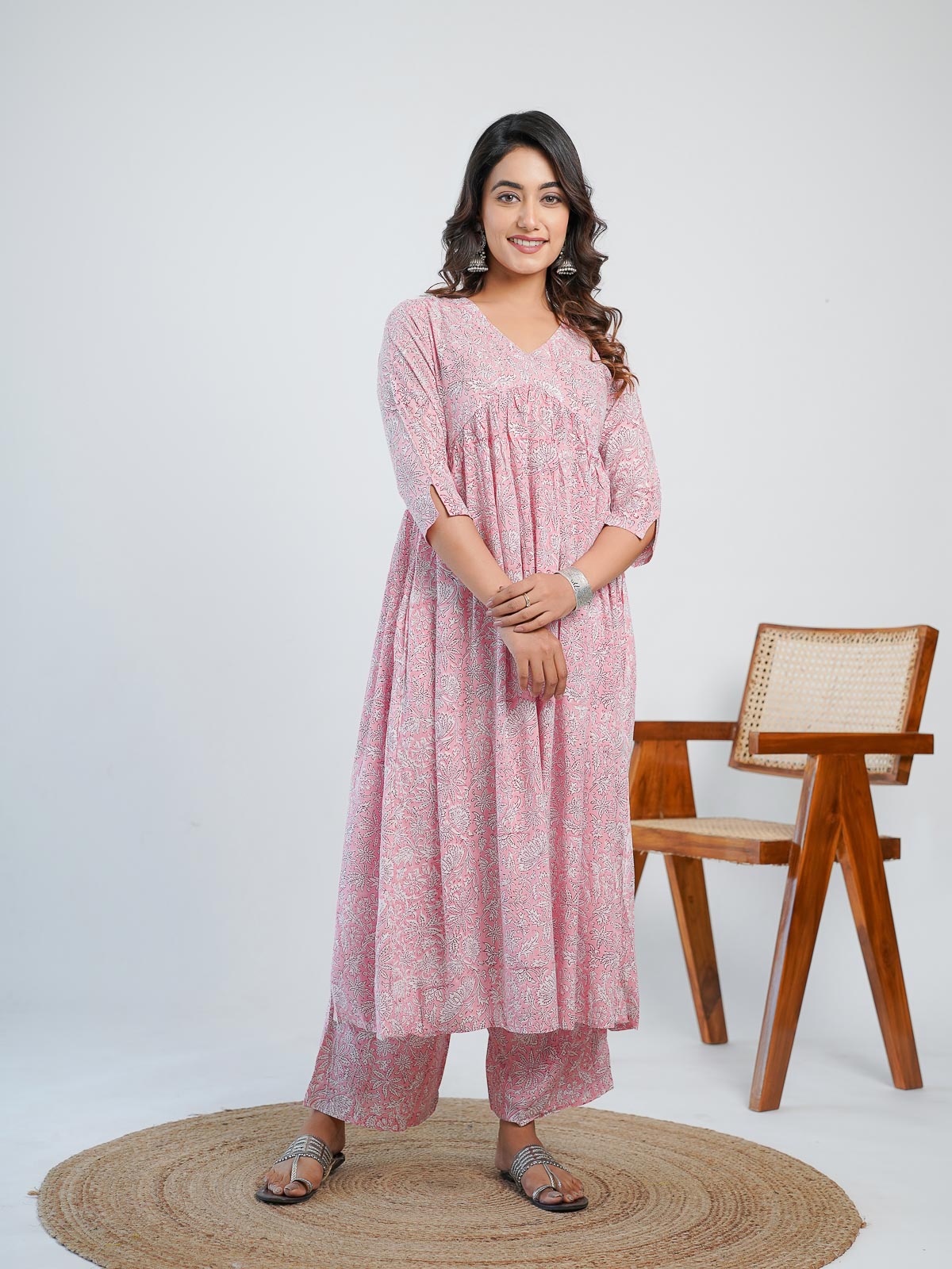 Bindiya Empire Set Pink - Goodhand