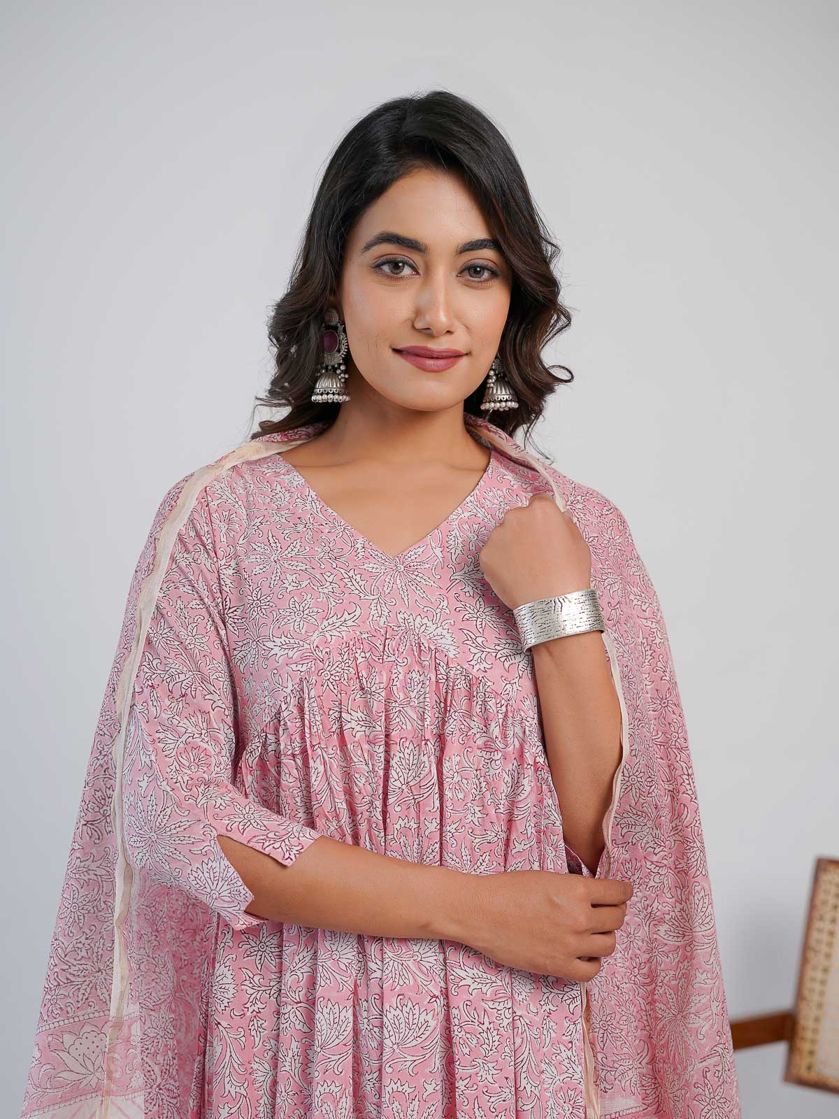 Bindiya Empire Set Pink - Goodhand