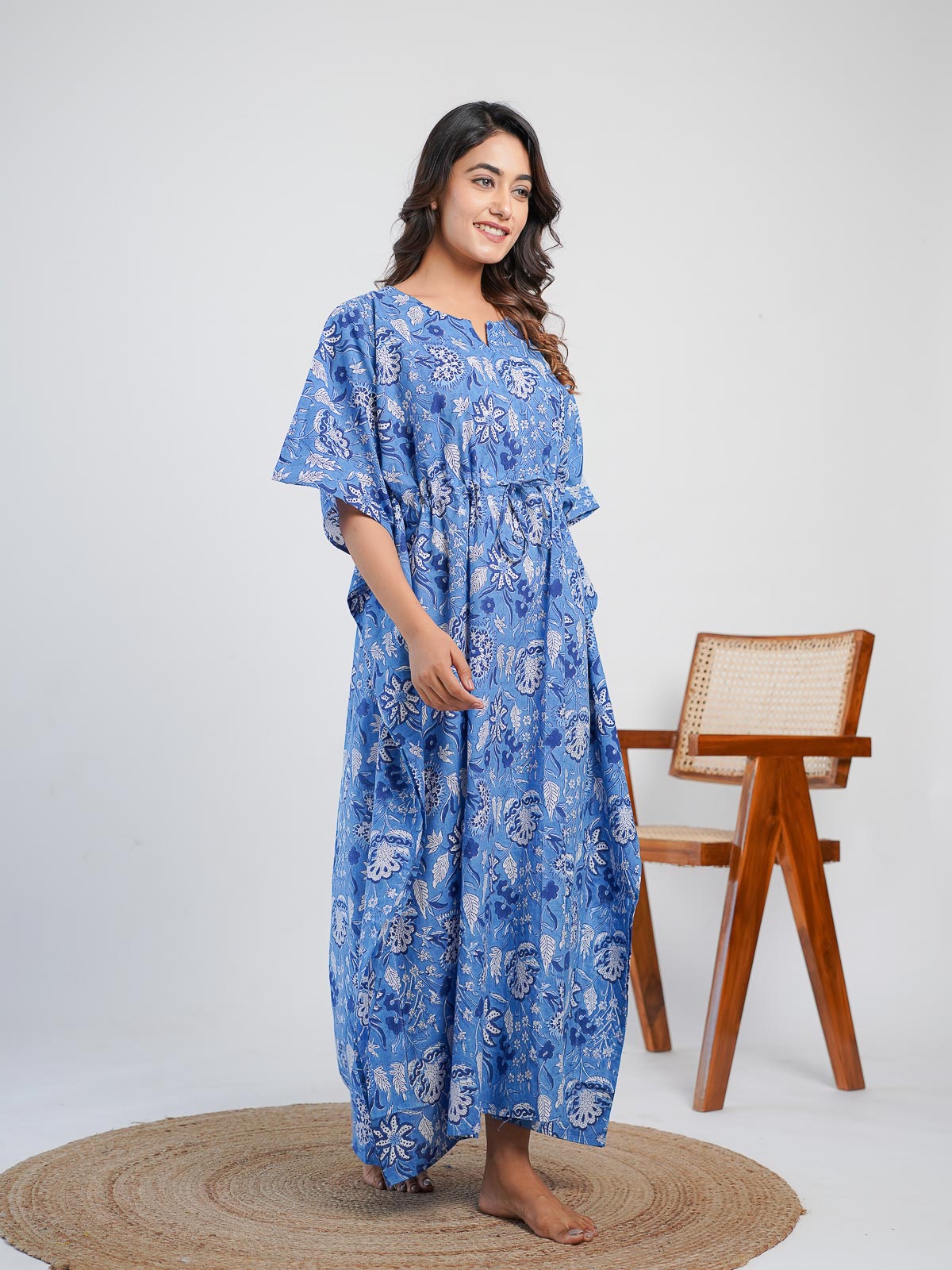 Mira Long kaftan Neelam - Goodhand