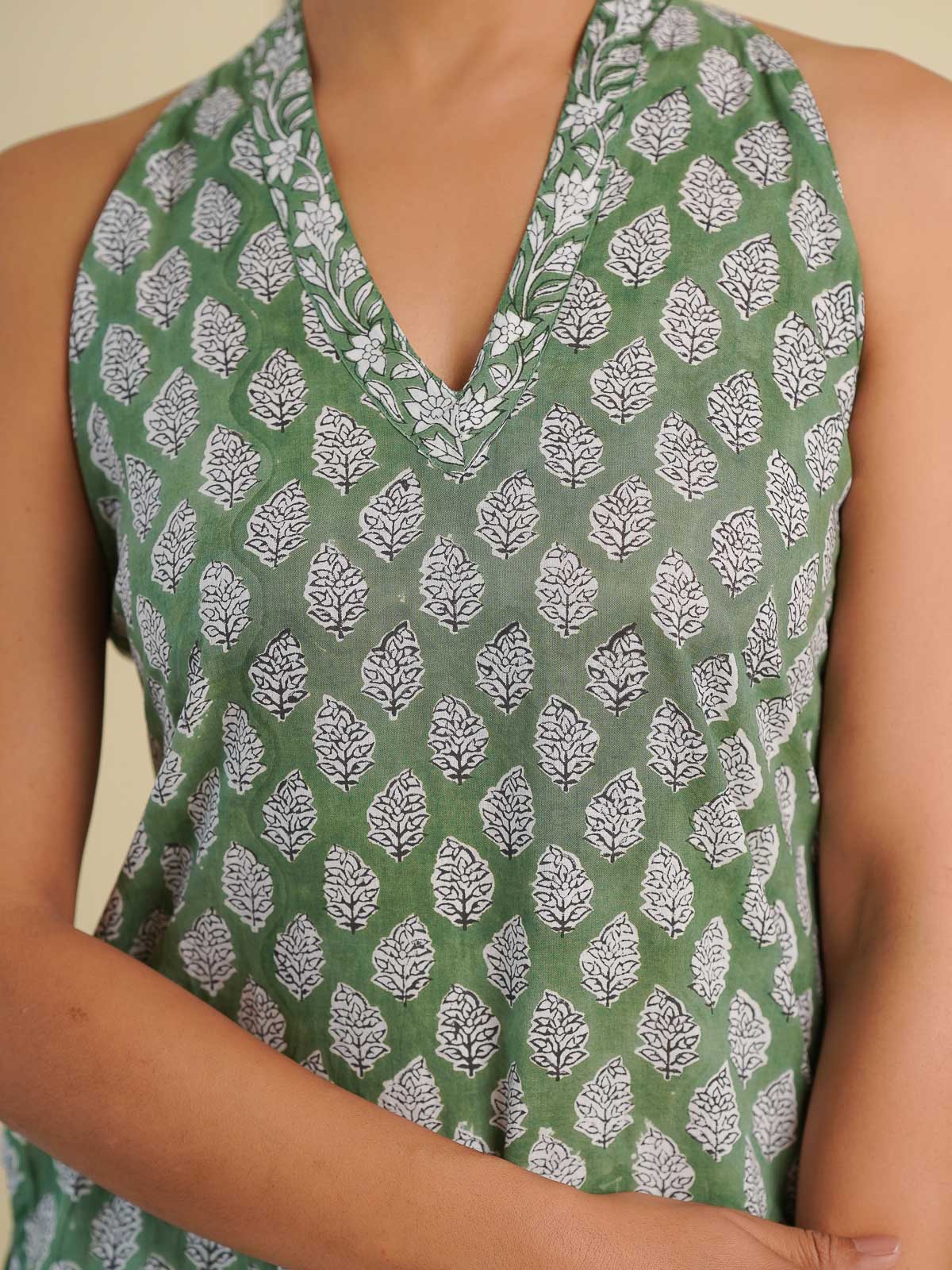 Naaz Halter Kurti Green - Goodhand