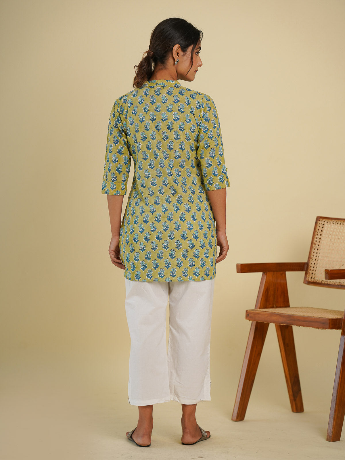 Short kurti Light Green - Goodhand