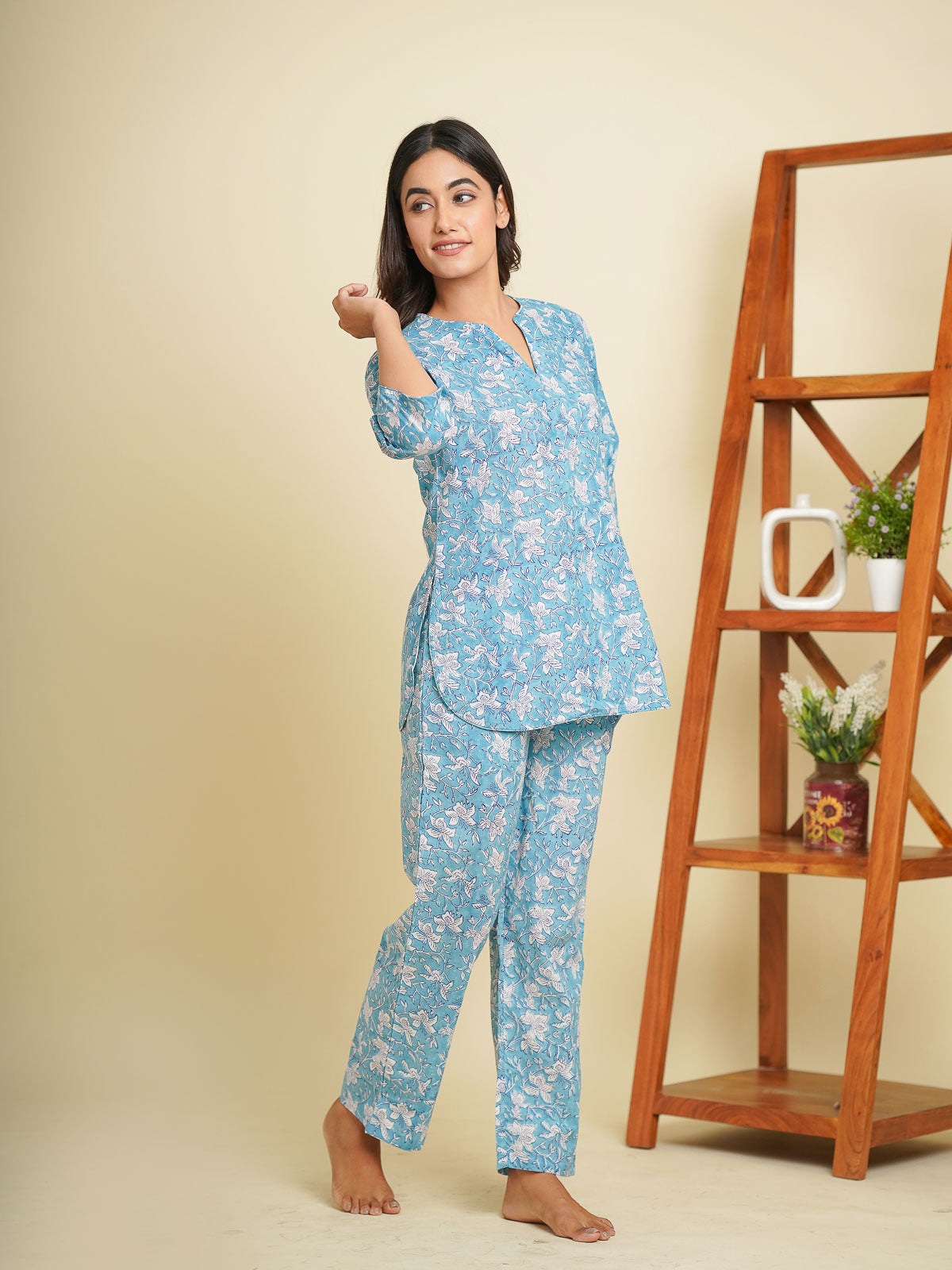 Lounge Wear Set light blue - Goodhand