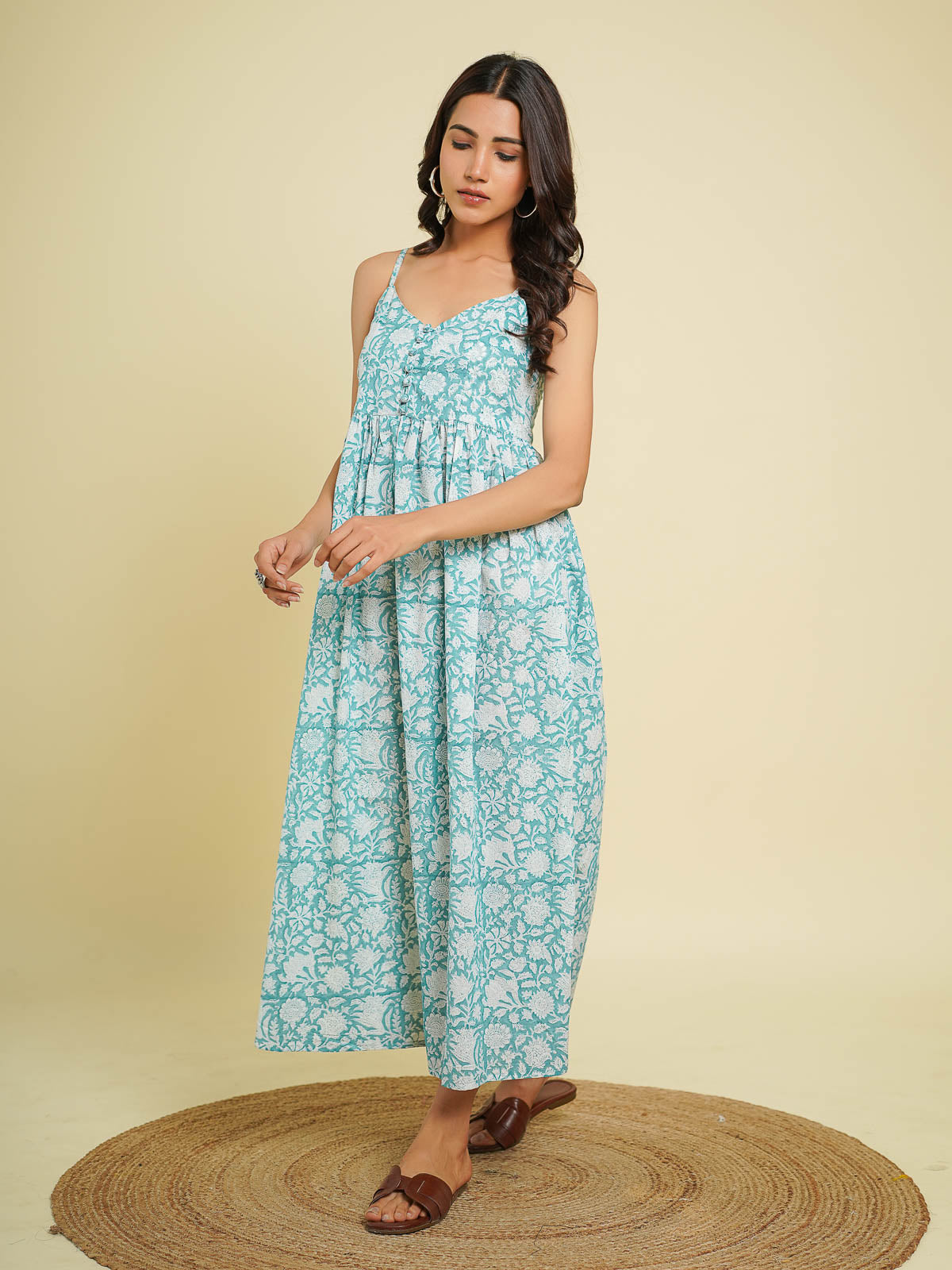 Sadabahar Aasmani Strappy Dress - Goodhand