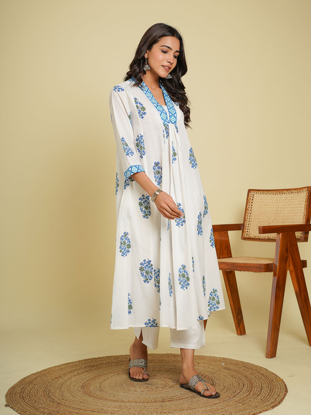 Aasmani Mughal Dress - Goodhand