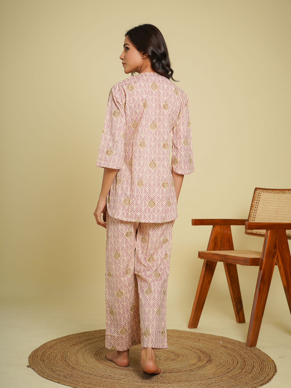 Lounge wear set baby pink - Goodhand